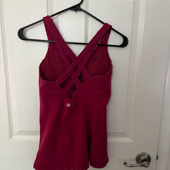Lululemon Athletic Top - Picture 2 of 4